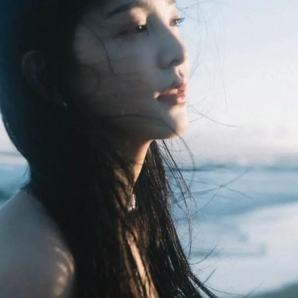 梦也阑珊梦也清寒